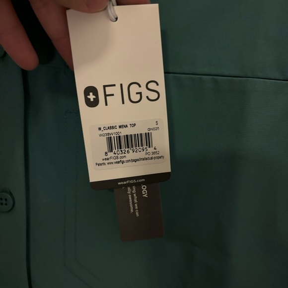 NWT FIGS MENA SCRUB TOP - Picture 5 of 5